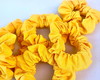 Imagem 4 - Kit com 03 Scrunchies de Cabelo