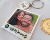 Imagem 1 - Chaveiro Polaroid com Cod. SPOTIFY + Pingente Iniciais