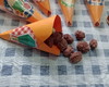 Imagem 1 - Kit com 15 Cones de Amendoim com Chocolate | Charraiá