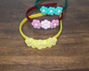 Imagem 1 - Tiaras de Carnaval com Flores de Pompons. Mix com Três Unid