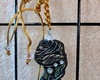 Imagem 4 - Chaveiro ? Mulher com Turbante com Macrame