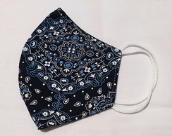 Kit com 4 máscaras com 3 camadas de tecido. Várias estampas.