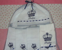 Kit Bebê com toalha capuz + 4 toalhas