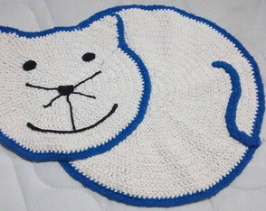 Tapete em Formato de Gato