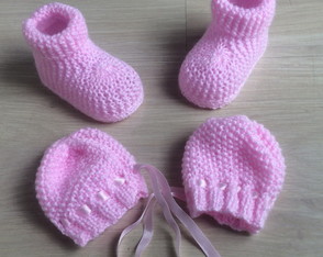Luva e Bota para Bebê Rosa