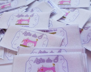 Etiquetas em Cetim | 4x2,2 cm | 100 Unidades