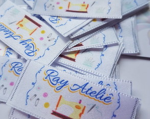 Etiquetas em Cetim | 4x2,2 cm | 100 Unidades