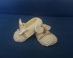 Sapatinho com Laço, Pérolas e Strass