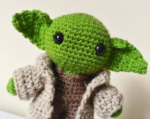 Yoda Amigurumi crochê