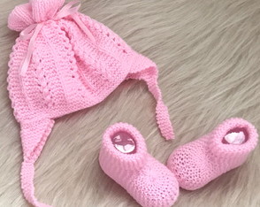 Gorro tapa orelha e botinha para bebe