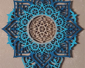 Mandala Vertical Pintada a Mão em mdf 0.6mm