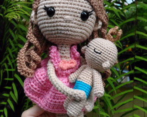 Boneca Mamãe e Bebê Amigurumi crochê