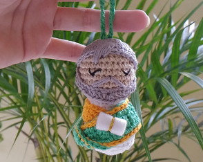 Chaveiro Lembrancinha São Matias Amigurumi