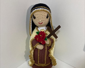 Sta.Terezinha em amigurumi