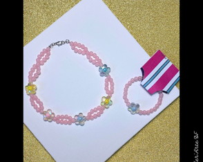 Conjunto infantil: 1 gargantilha e 1 pulseira de contas