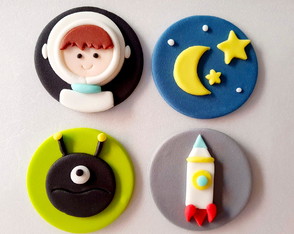 Aplique 6 Cm Cupcake Tema Et/ Astronauta