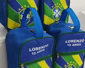 Porta Chuteira Infantil Personalizada Tema Brasil com Bolso