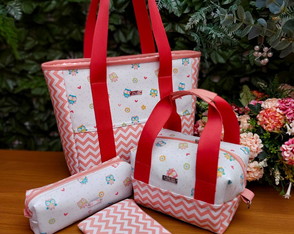 Kit de Bolsa de Corujinha para Professora no Sintético