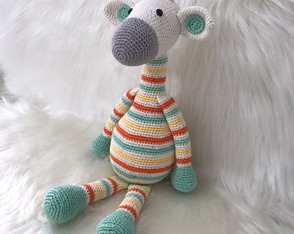 Girafa Listrada Amigurumi