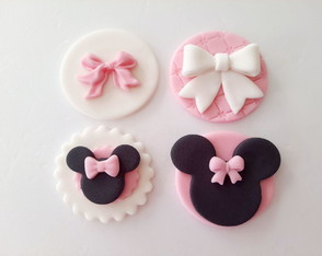 Aplique 5 cm de Pasta Americana Tema Rosa