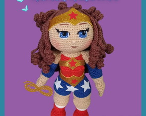 Coleção Heróis e Heroínas Amigurumi: Mulher Maravilha