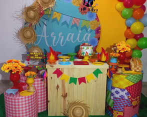 Locação Decoração Festa Araiá/junina. Estamos na Zs/sp
