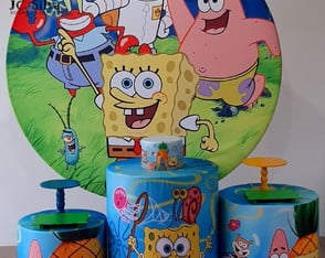 Locação Pegue e Monte Bob Esponja