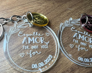 Chaveiro em Acrílico - Casamento + Data