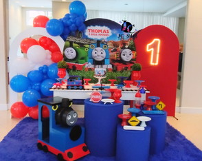 Locação Decoração Thomas e Seus Amigos. Atendemos Zs/sp.