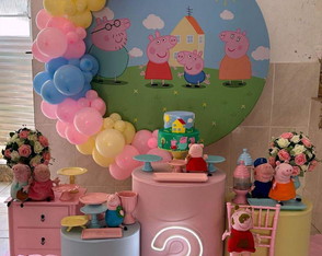 Locação Decoração Porquinhos. Atendemos Apenas a Zs/sp.