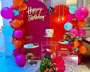 Locação Decoração Happy Birthday Rosa Pink e Laranja. Zs/sp.