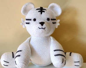 Tigre Branco Anime Amigurumi Crochê Crochê