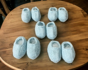 5 Pares de Sapatinho para Bebê na Cor Azul Bebê