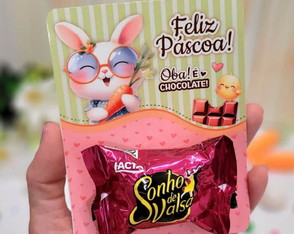 Card com Chocolate de Páscoa