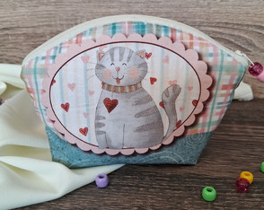Necessarie Gato Oval