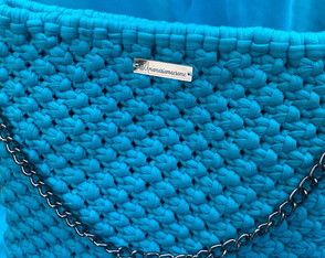 Bolsa Ombro Macrame em Fio de Malha com Detalhes em Grafite