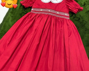 Vestido-bordado a Mão- 3 Anos