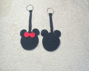 Chaveiro de Crochê Minnie