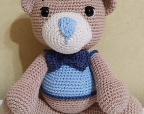 Ursinho Gravata Amigurumi Crochê