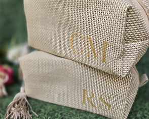 Necessaire Box Tela com Pingente Franja