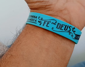 Kit 100 Pulseiras de Silicone Personalizadas