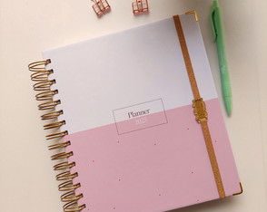 Planner 18x 21 - 2025