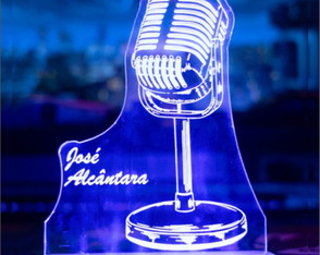 Luminária Microfone - Personalize com Nome