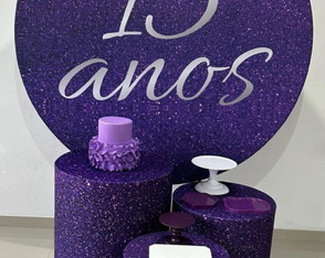 Locação Kit Pegue e Monte 15 Anos Roxo