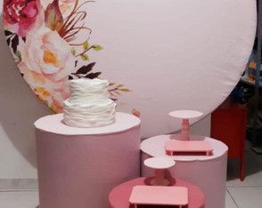 Locação Kit Pegue e Monte Rosas Rosa