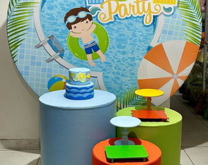 Locação Kit Pegue e Monte Pool Party Menino