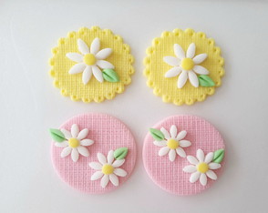 Aplique 5 cm de Pasta Americana Tema Margaridas