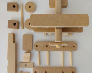 Brinquedo de Madeira Desmontado: Avião de mdf - Pacote com 7