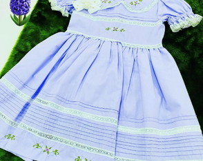 Vestido- Lilás-bordado a Mão- 3 Anos