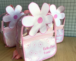 Mochilinha Personalizada de Flor
